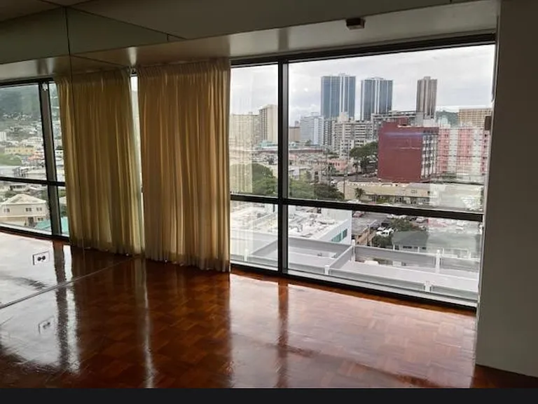 1750 Kalakaua Ave #1001 — Photo 5
