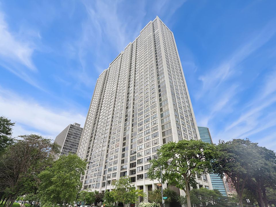 1st image of 2800 N Lake Shore Dr APT 1710