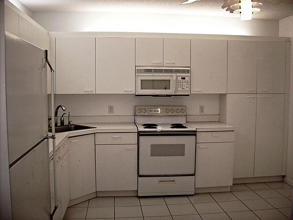 4th image of 5155 Europa Dr APT D
