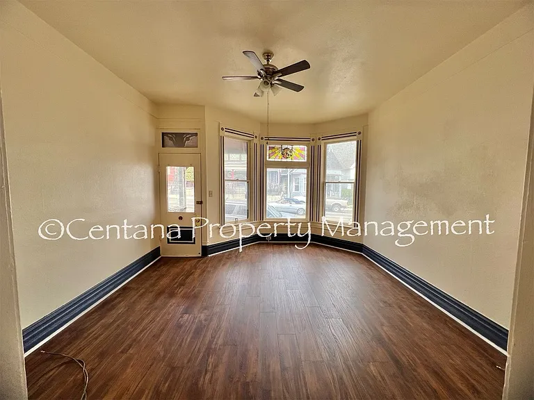 730-732 W Granite St — Photo 2