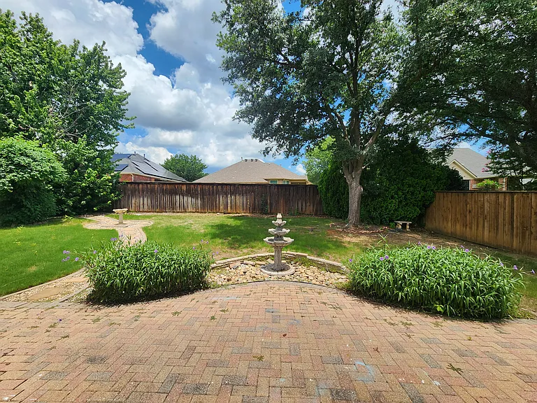 1808 Hidden Brook Trl — Photo 30