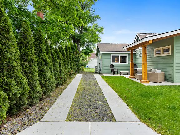 Easy on-site parking with a long private driveway.