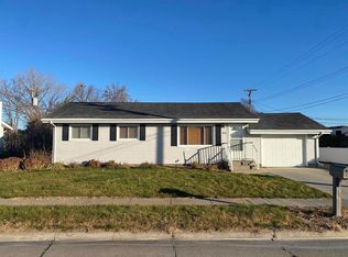 2912 30th St, Columbus, NE 68601