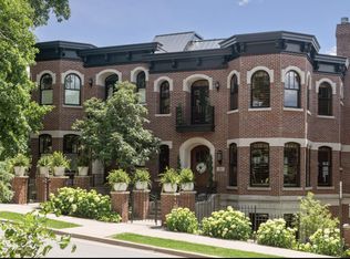 540 Rice St E, Wayzata, MN 55391