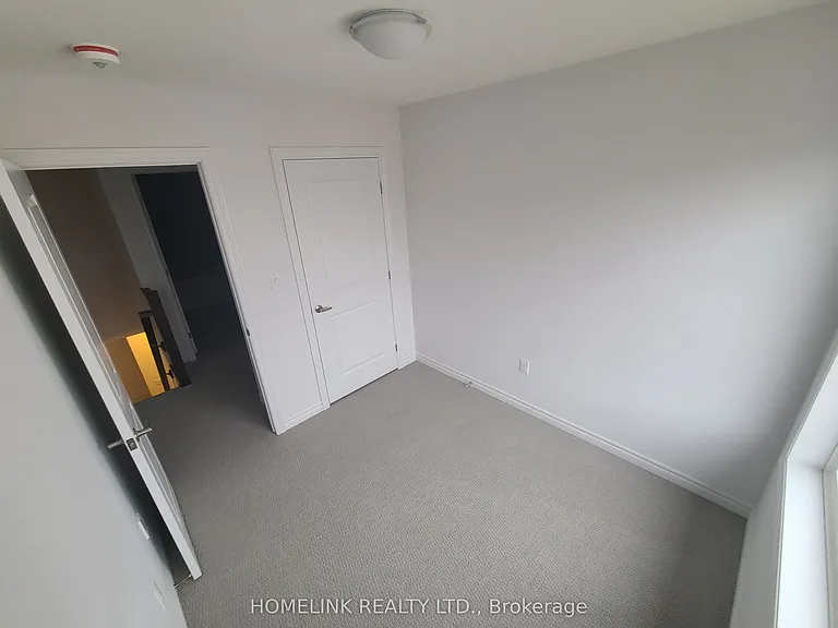 61 Soho St #121 — Photo 8