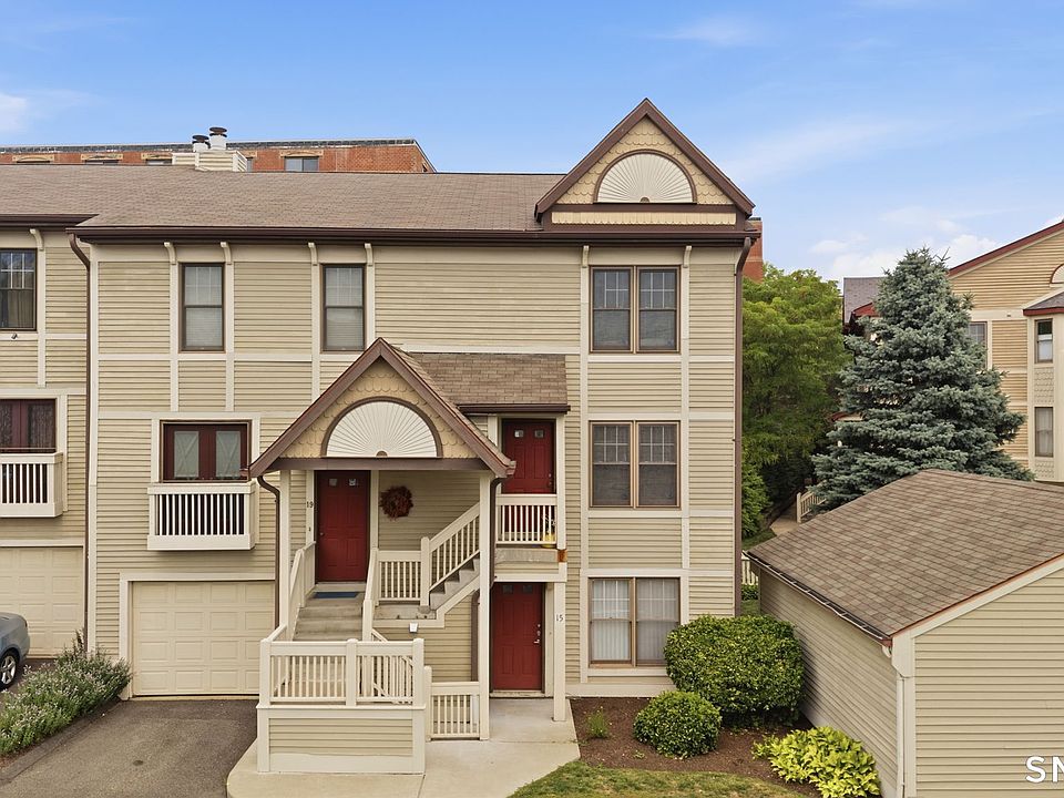 1st image of 17 Exchange Street #17