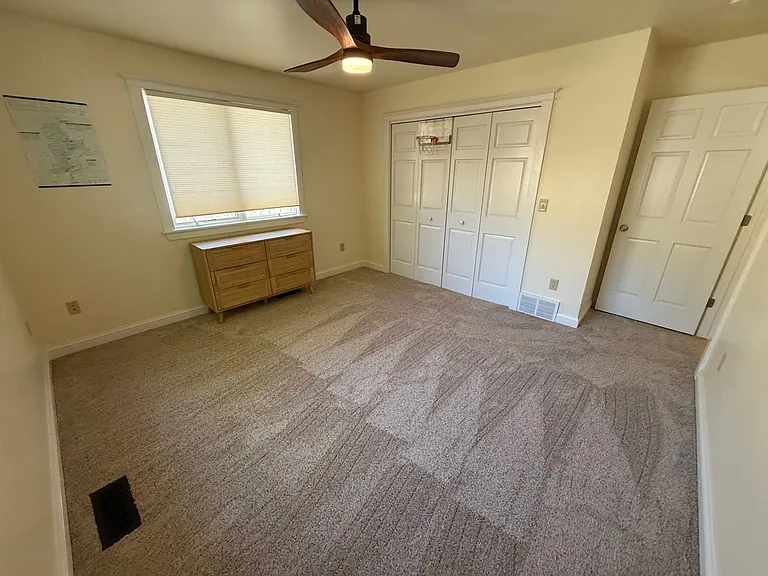 230 River Pl — Photo 35