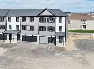310 Callaway Rd #11, London, ON N6G0M3