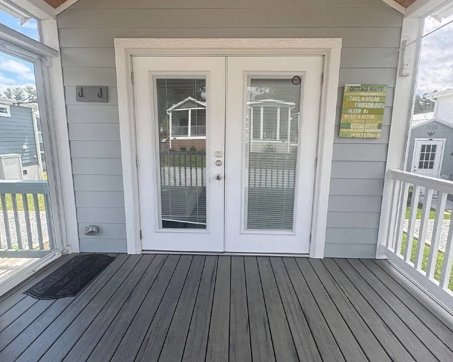 57 Breezy Meadow Ln
