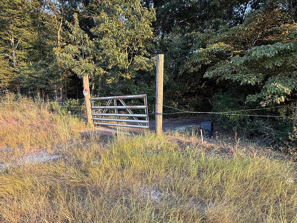 2nd image of 5086 Deans Bridge Road