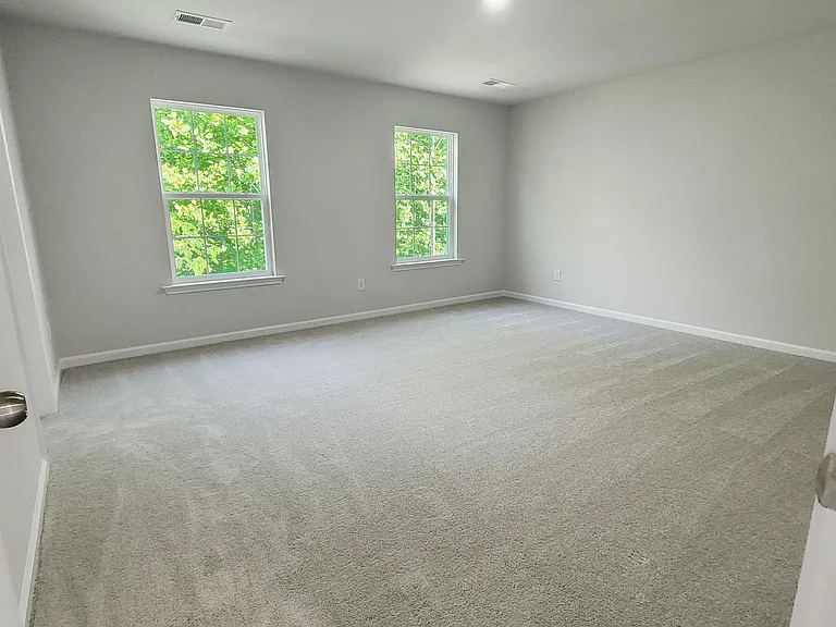 22 Echo Valley Dr — Photo 7