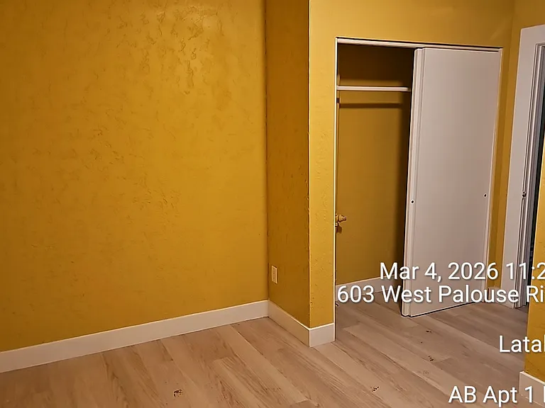 603 W Palouse River Dr #A — Photo 5