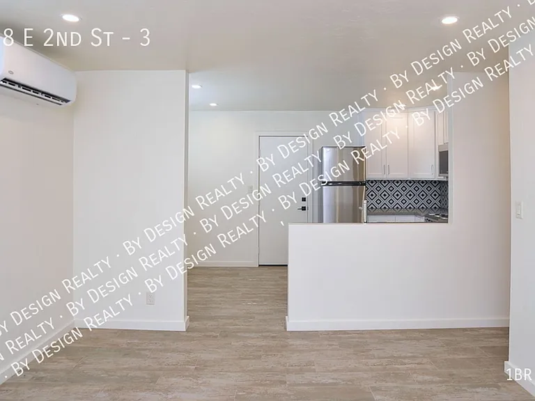 3618 E 2nd St — Photo 8