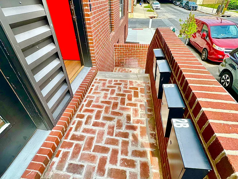 164 Richmond St #A2 — Photo 28