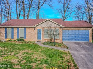 1444 Waynesboro Ln, Knoxville, TN 37923
