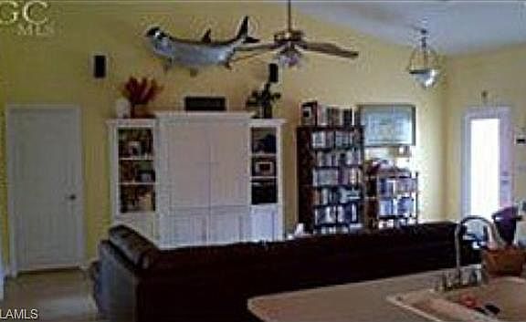 2nd image of 6860 Cadet Ave