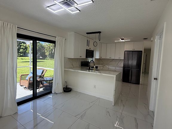 5th image of 22062 Acapulco Ct