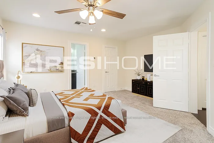 2326 Saint Emanuel St — Photo 11