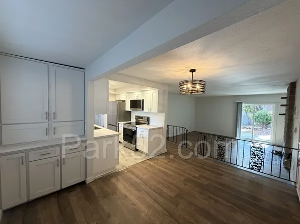 7716 19th Street Ct W, Tacoma, WA 98466