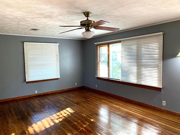 4th image of 529 Overstreet Dr