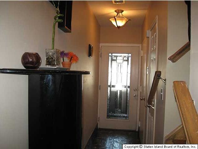 2nd image of 142 Grimsby St