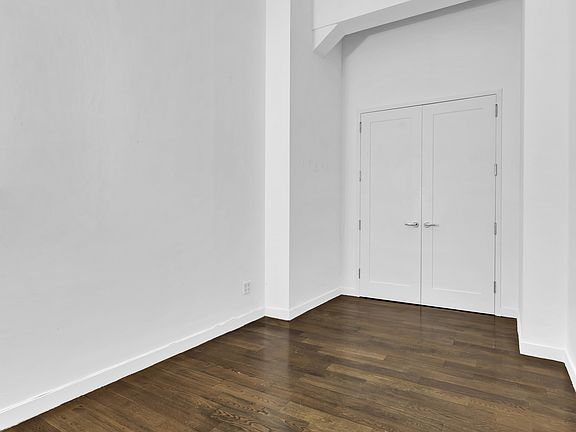 5th image of 11 E 36th St Suite 406
