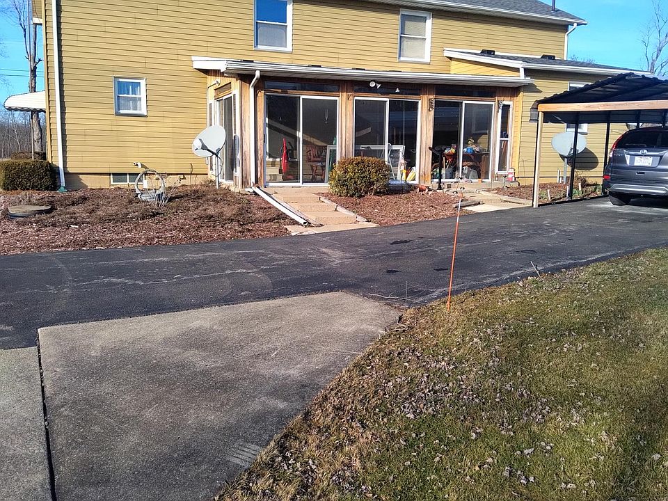 2nd image of 7842 Thompson Sharpsville Rd NE