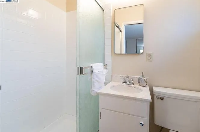4296 Lorren Dr — Photo 9