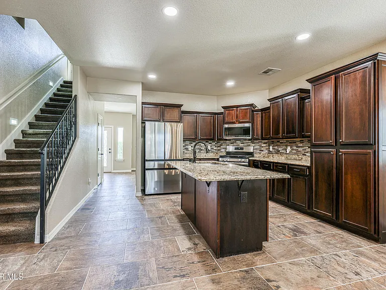 5525 Valley Cedar Dr — Photo 12