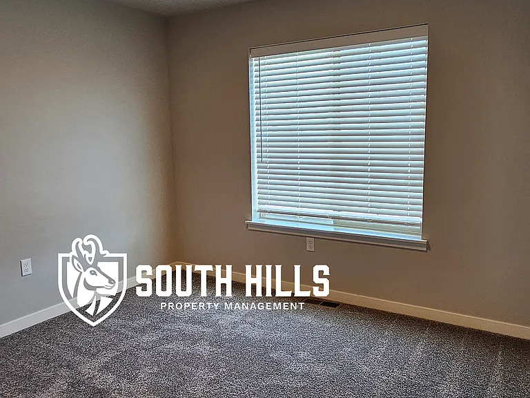 Summit Springs Townhomes — Photo 75