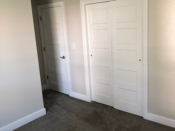 4th image of 1103 Southridge Dr