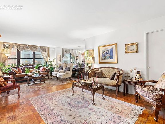 2nd image of 225 E 57th St APT 5D