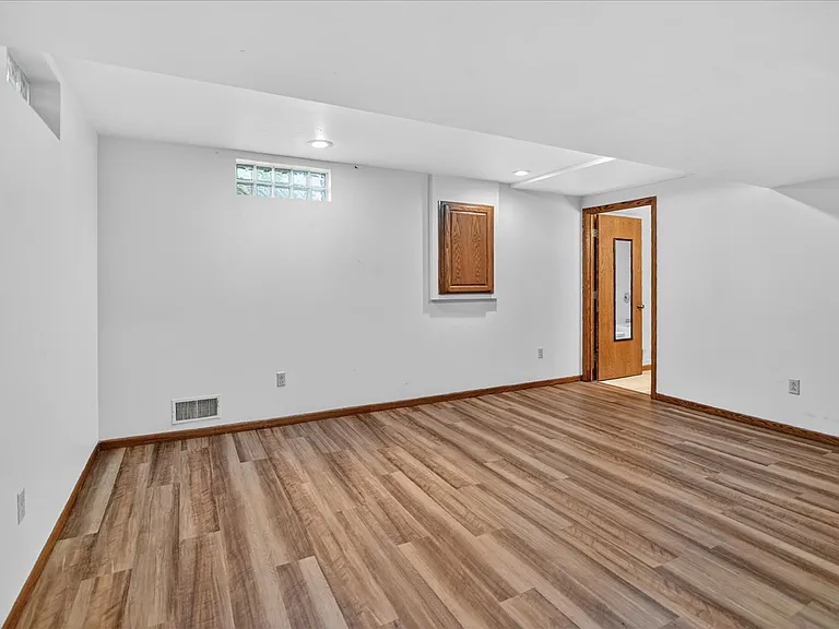 1014 N Westfield Rd — Photo 39