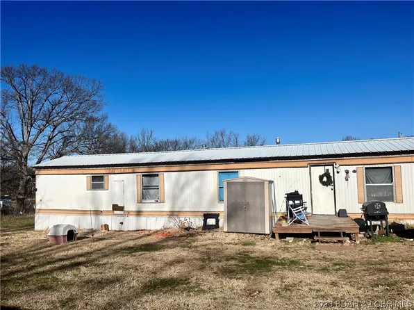 300 Park Street #B2, Stover, MO 65078