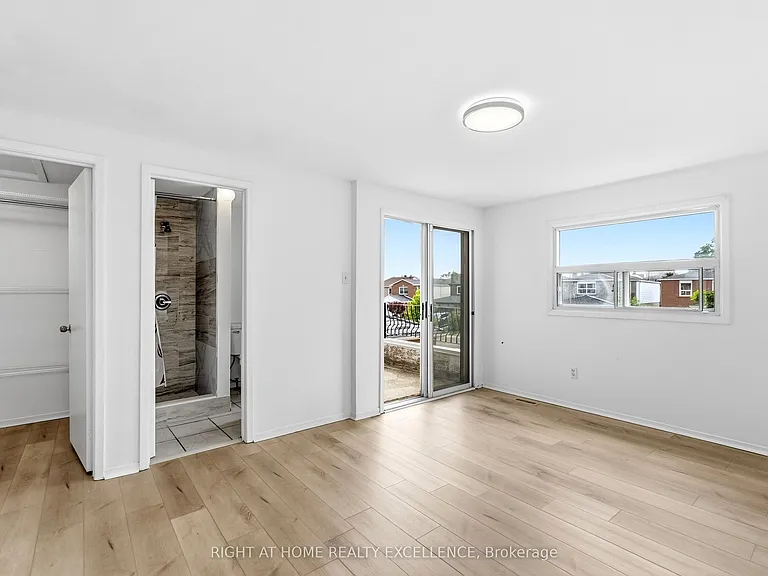 10 Banting Cres #UPPER — Photo 31