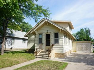 647 4th St SW, Huron, SD 57350