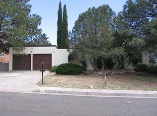 3752 Mount Rainier Dr NE, Albuquerque, NM 87111