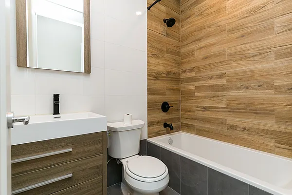 Rented by Nooklyn NYC LLC | media 37