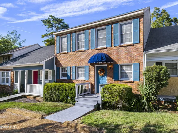 1472 Roxbury Ct, Jackson, MS 39211