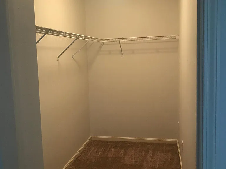 2523 Wyndgate Ct — Photo 16