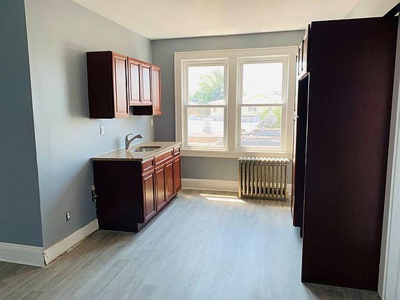 5th image of 207 Prospect Ave #2