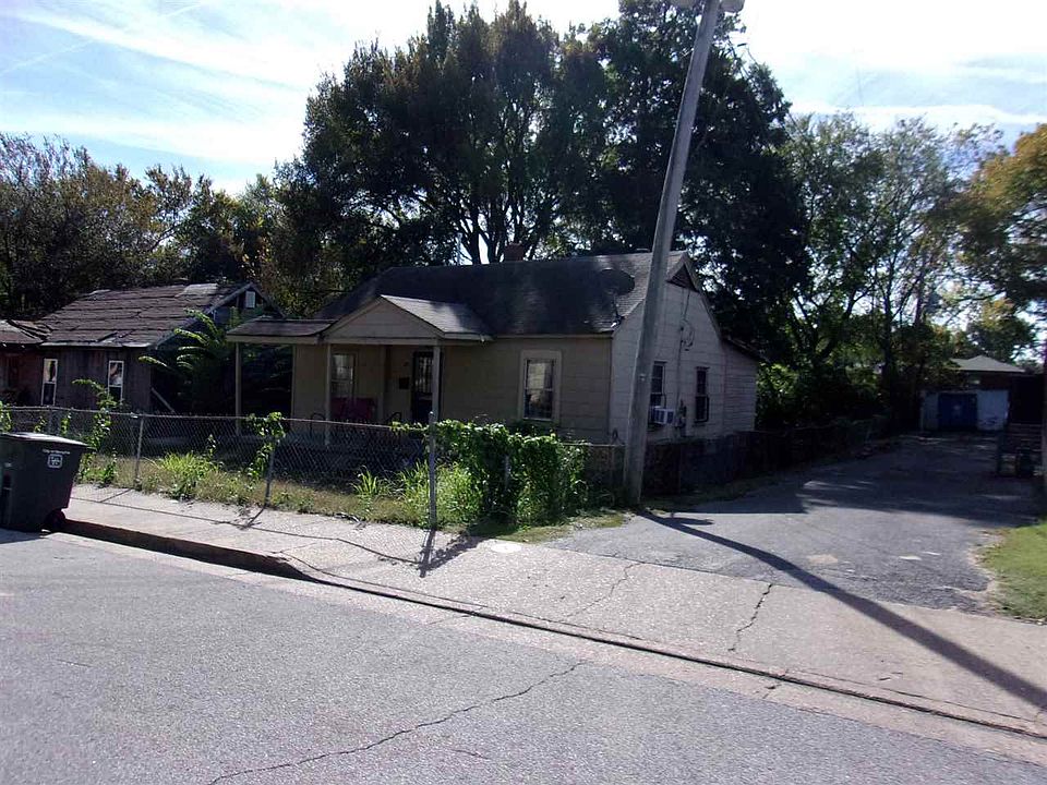 2nd image of 1765 Eldridge Ave