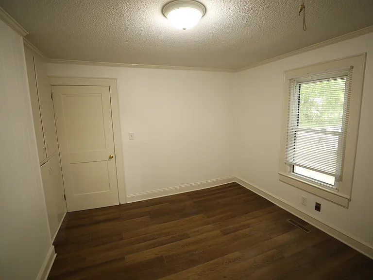 4097-2 US Highway 64 E — Photo 15