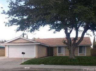 44108 Gingham Ave, Lancaster, CA 93535