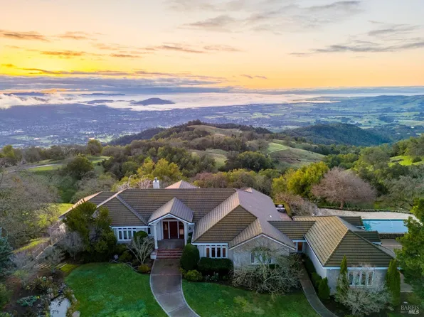 7050 Grove Street, Sonoma, CA 95476