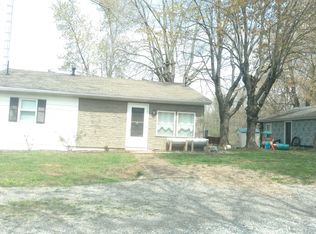 414 State Highway 141, Norris City, IL 62869