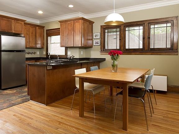 4th image of 3438 Girard Ave S #301