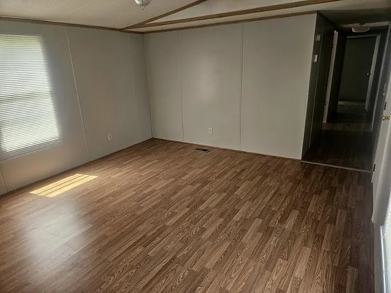 4243 Jennifer Ln — Photo 20