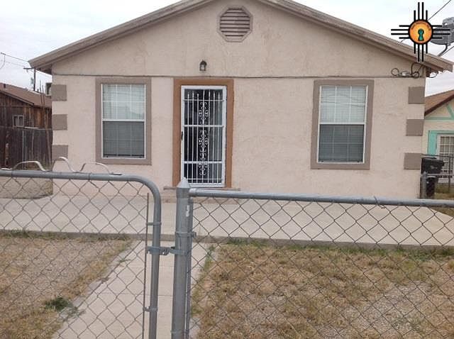 1st image of 2046 W Texas St
