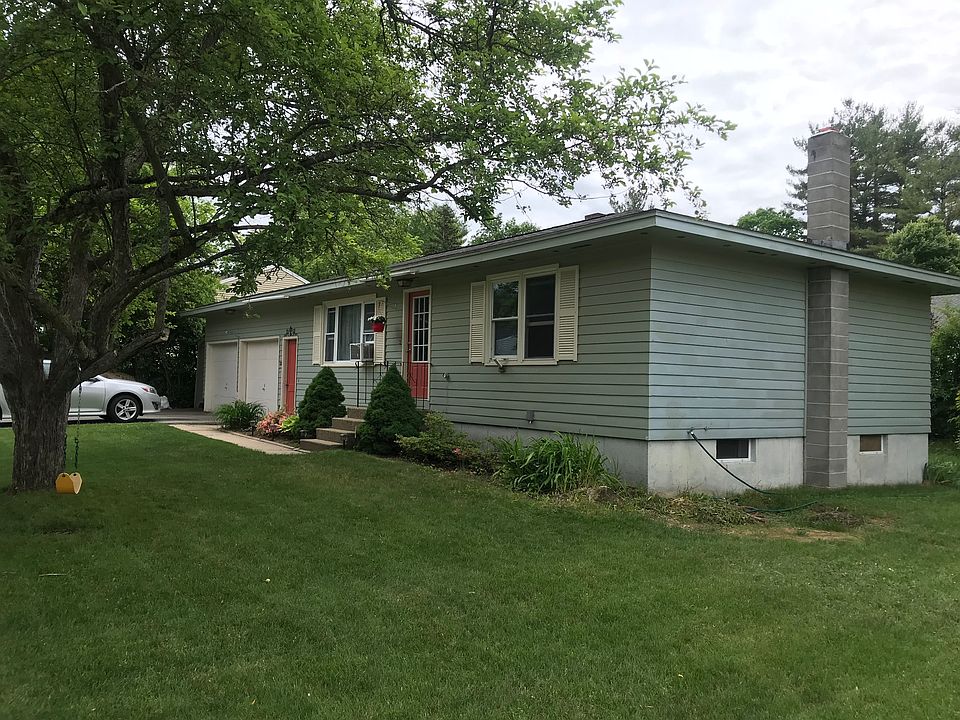 2nd image of 25 Bert St